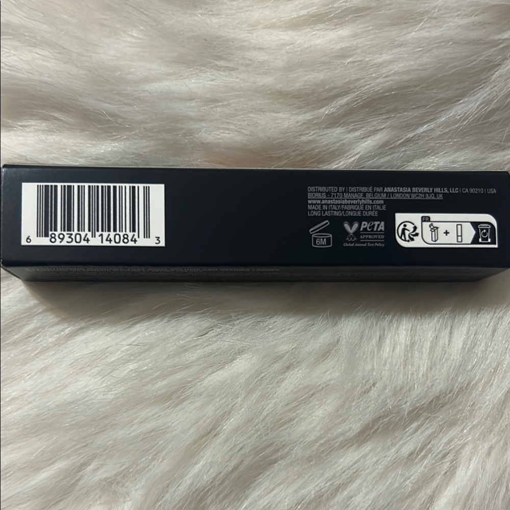 Anastasia Beverly Hills Lash Sculpt Mascara - Black - Picture 4 of 7